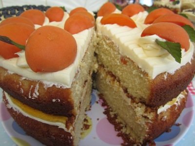 Summer Apricot Cake Karen's Cakes Devon